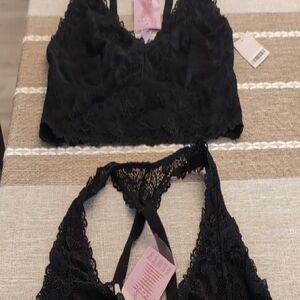 Savage X Fenty Black Lace Bralette Set